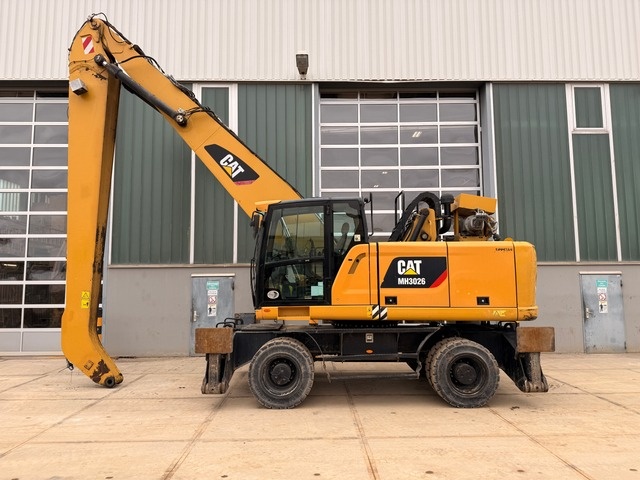Used 2019 Caterpillar MH3026 For Sale