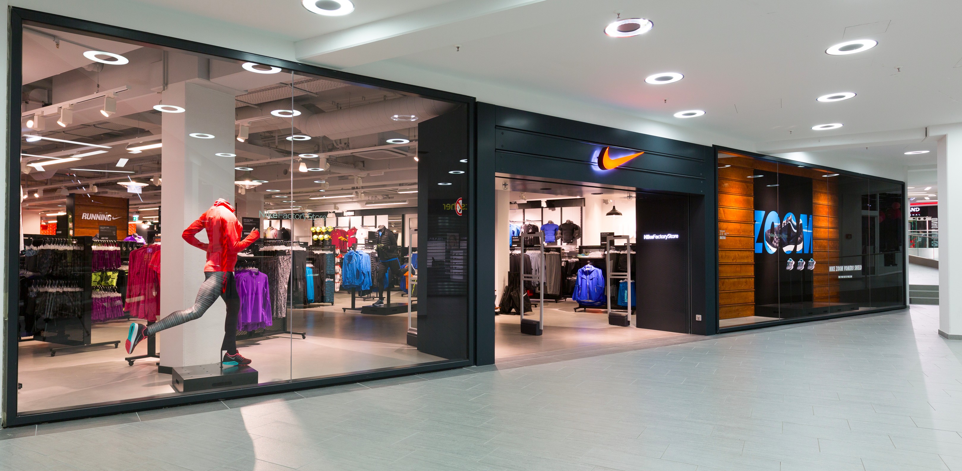 nike factory san vicente horario