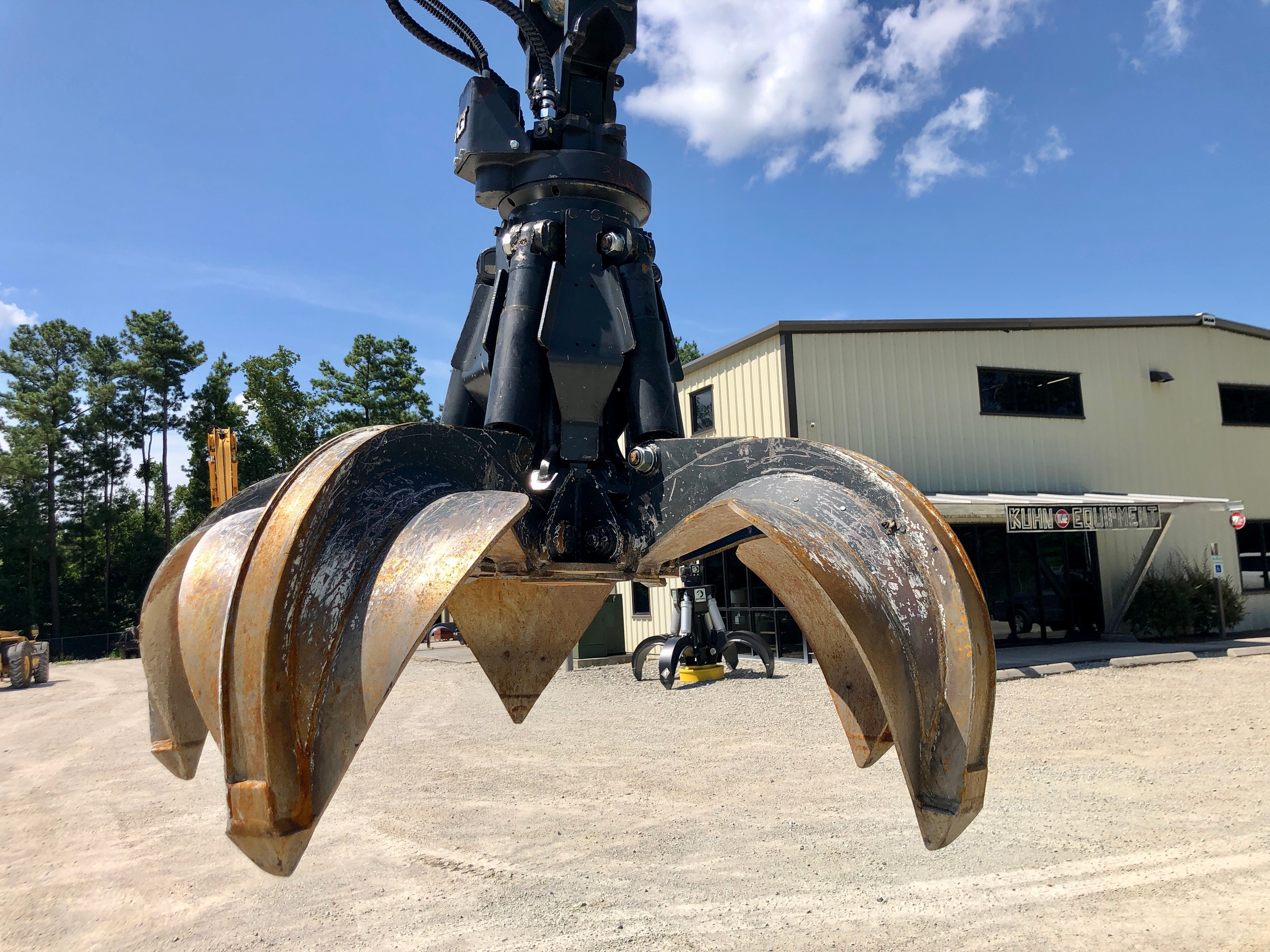 Used 2015 Fuchs MHL335E For Sale
