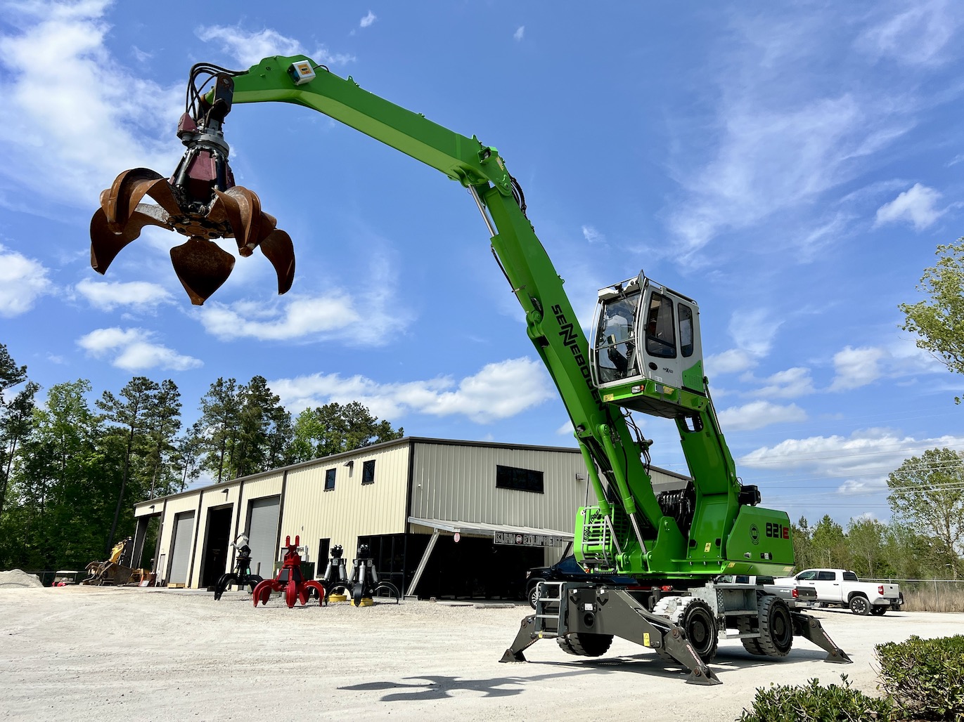 2017 Sennebogen 821E For Sale (71127616) from Kuhn Equipment [43] in