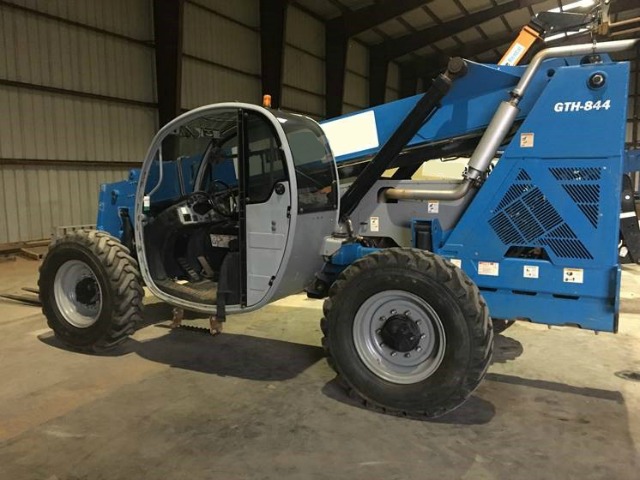2013 Genie GTH-844 For Sale - Aerial Titans Inc.