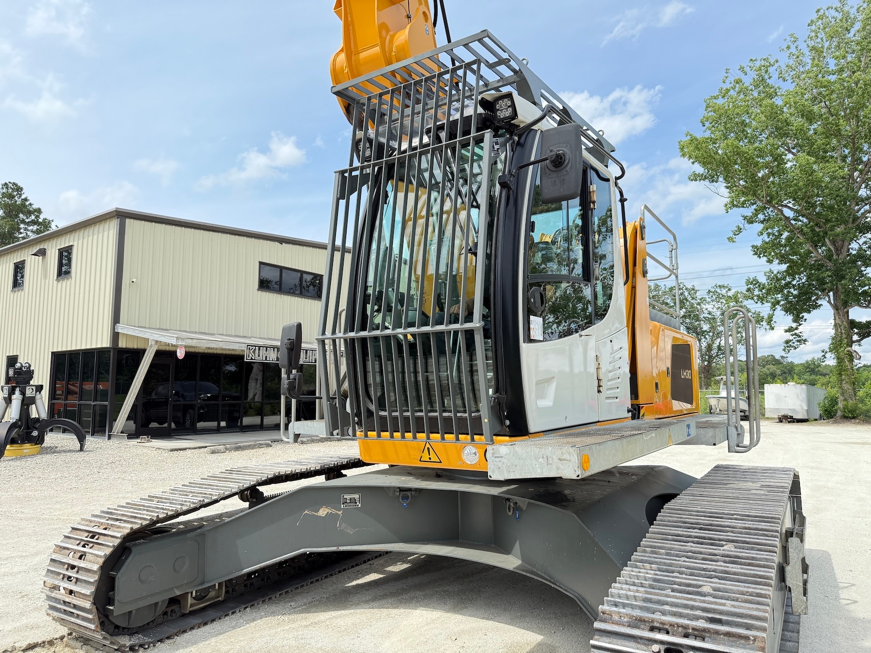 Used 2019 Liebherr LH30C For Sale