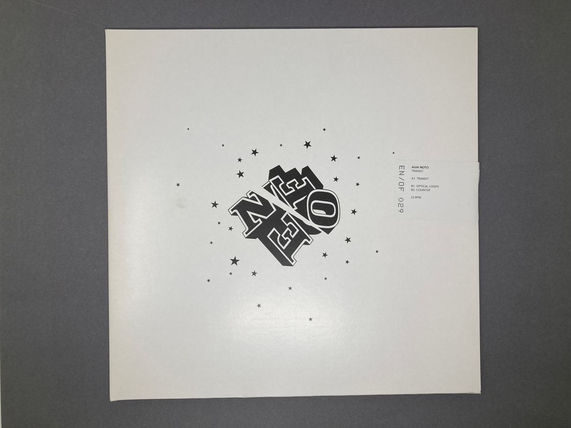 EN/OF 029 : Carsten Nicolai / Alva Noto thumbnail 3