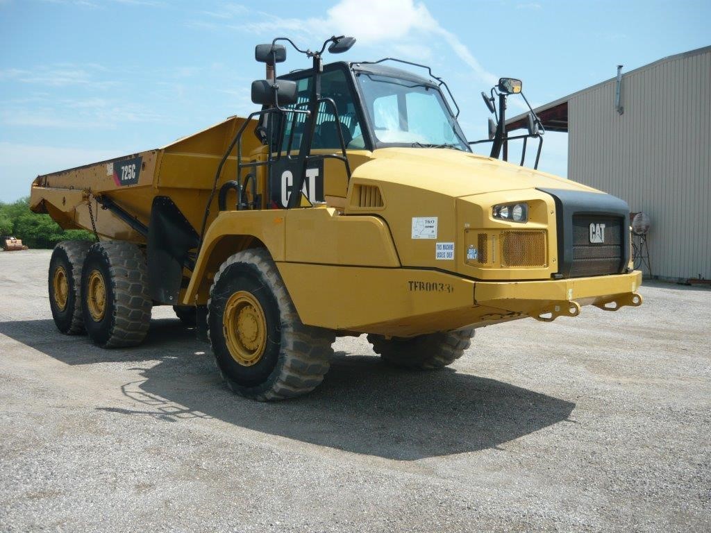 Photo of a 2014 Caterpillar 725C