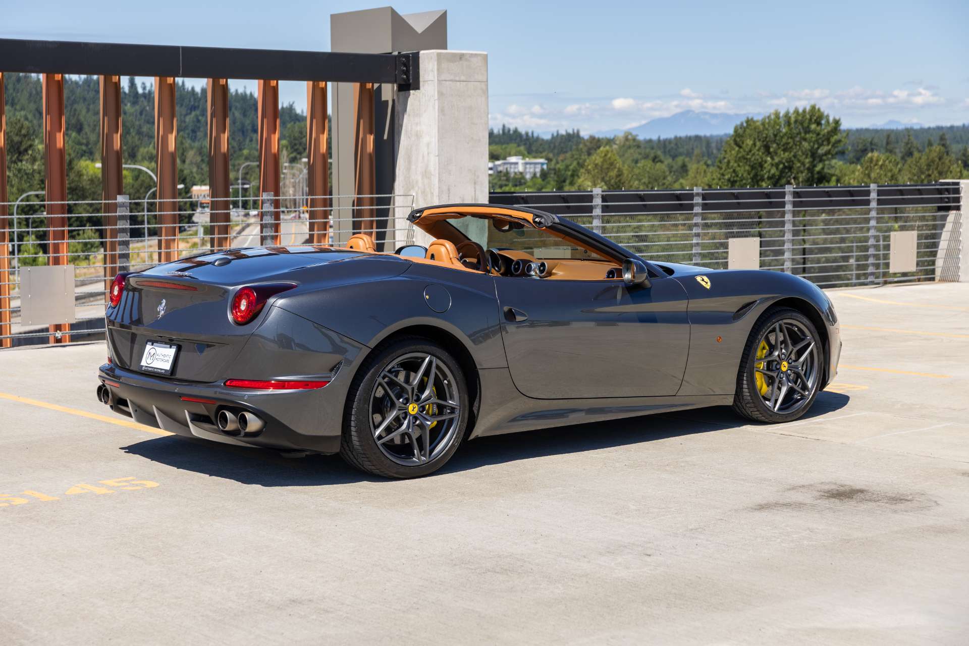 2015 Ferrari California T Base - Photo 9