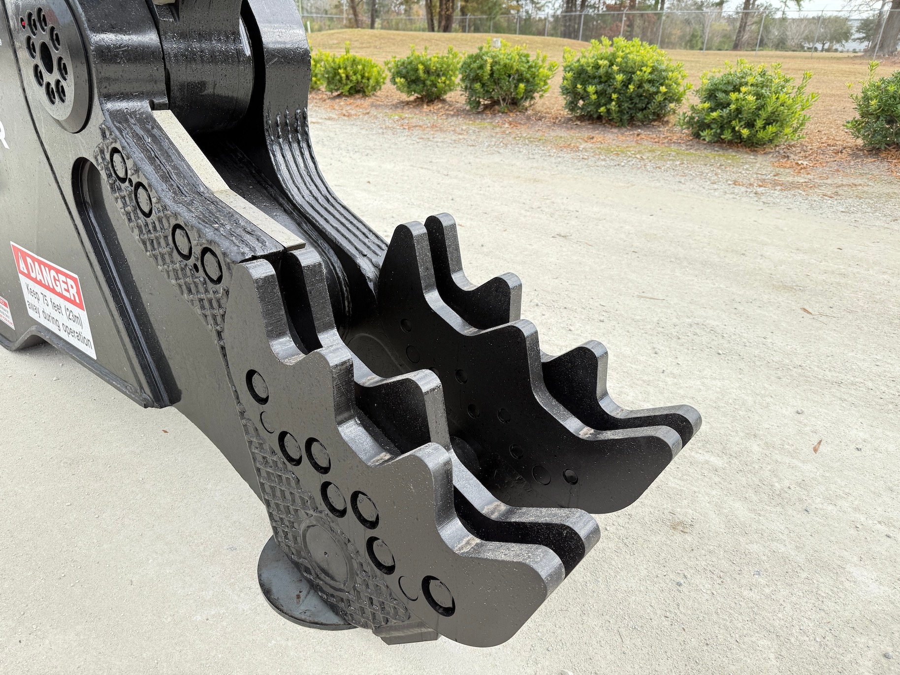 Used  Genesis GDT290 Razer For Sale