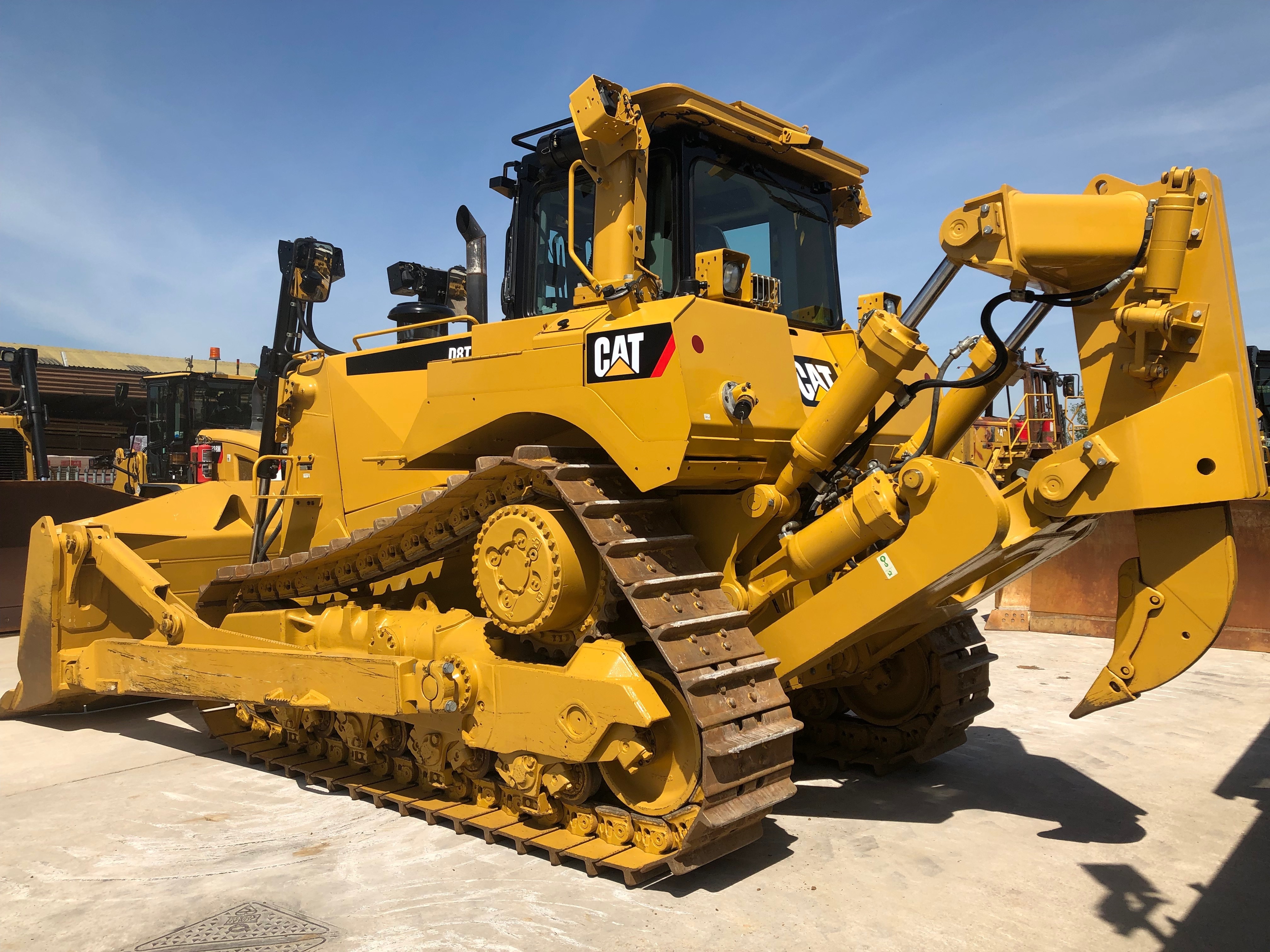 Photo of a 2017 Caterpillar D8T