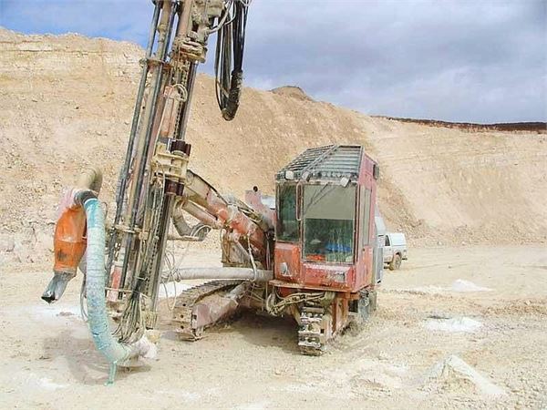 Photo of a 1995 Tamrock CHA1100