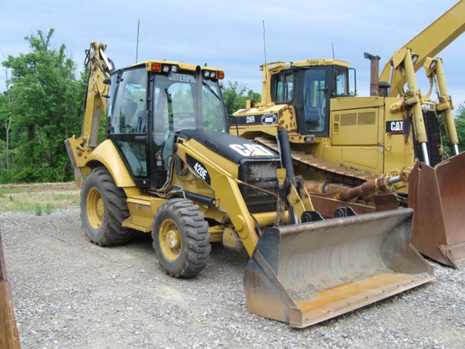 Photo of a 2012 Caterpillar 420E