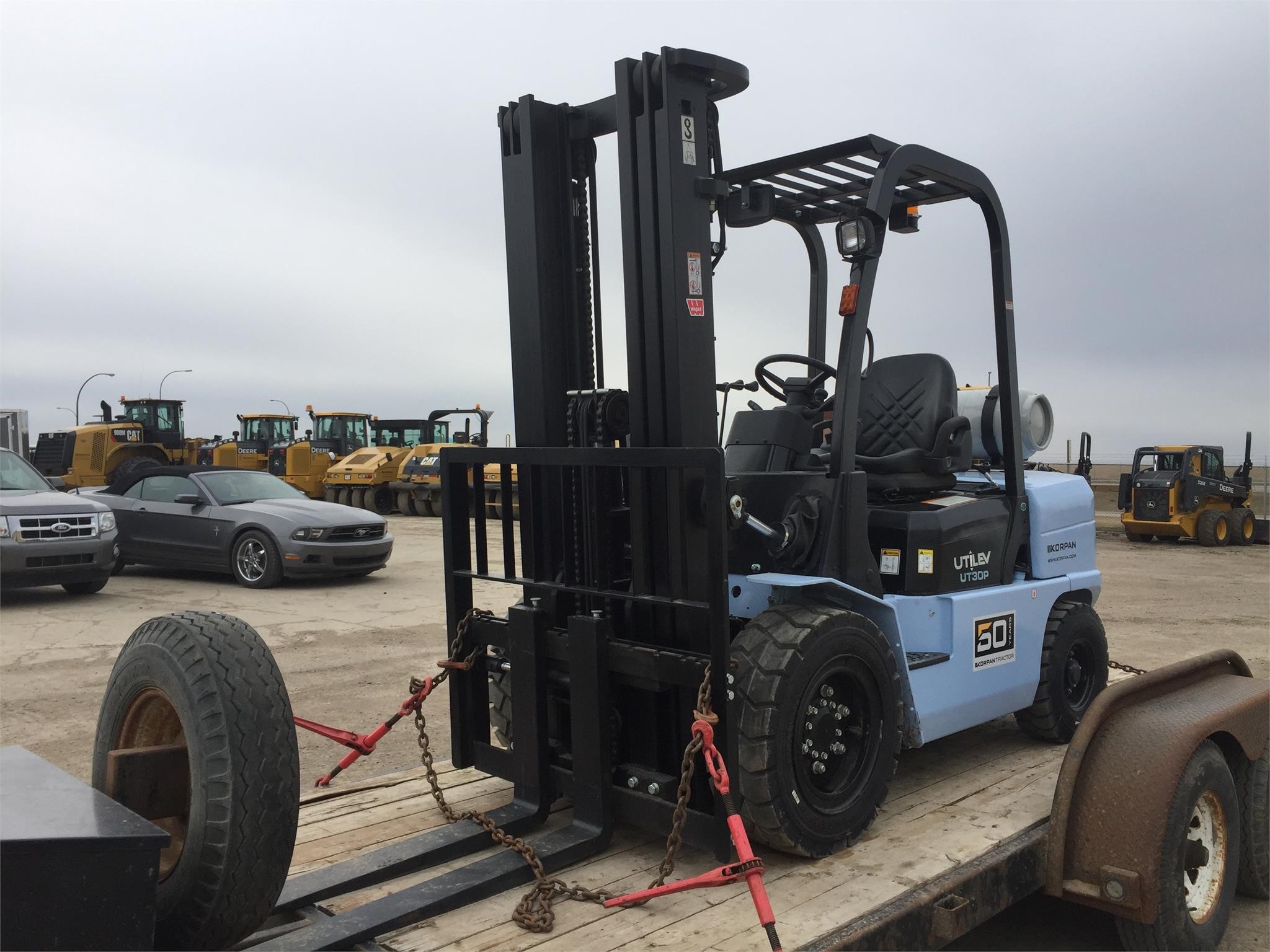 Photo of a 2016 Utilev UT30P