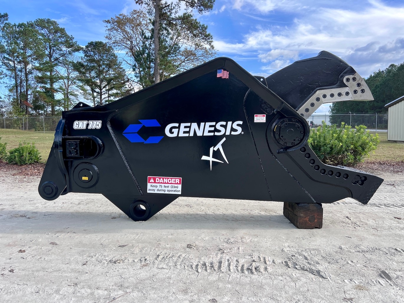 Used  Genesis GXT775 For Sale