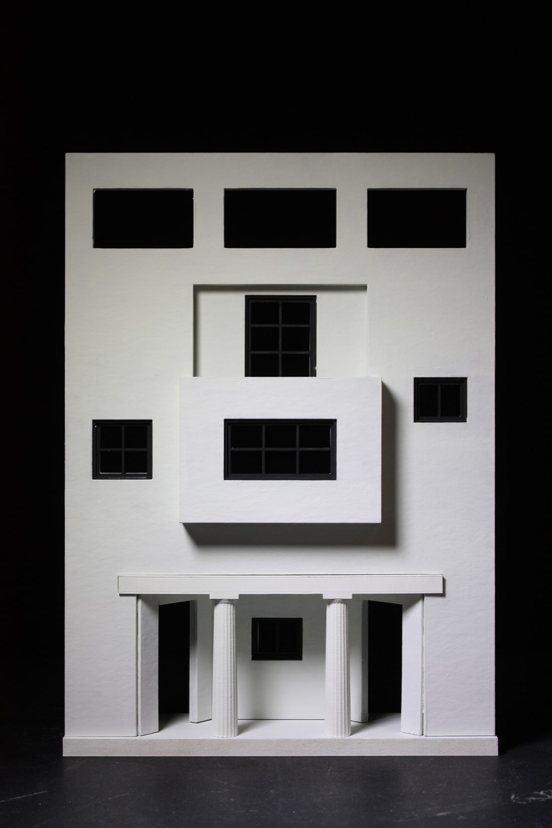3223a_Dimitris Hartonas_Frontal Facade.jpg