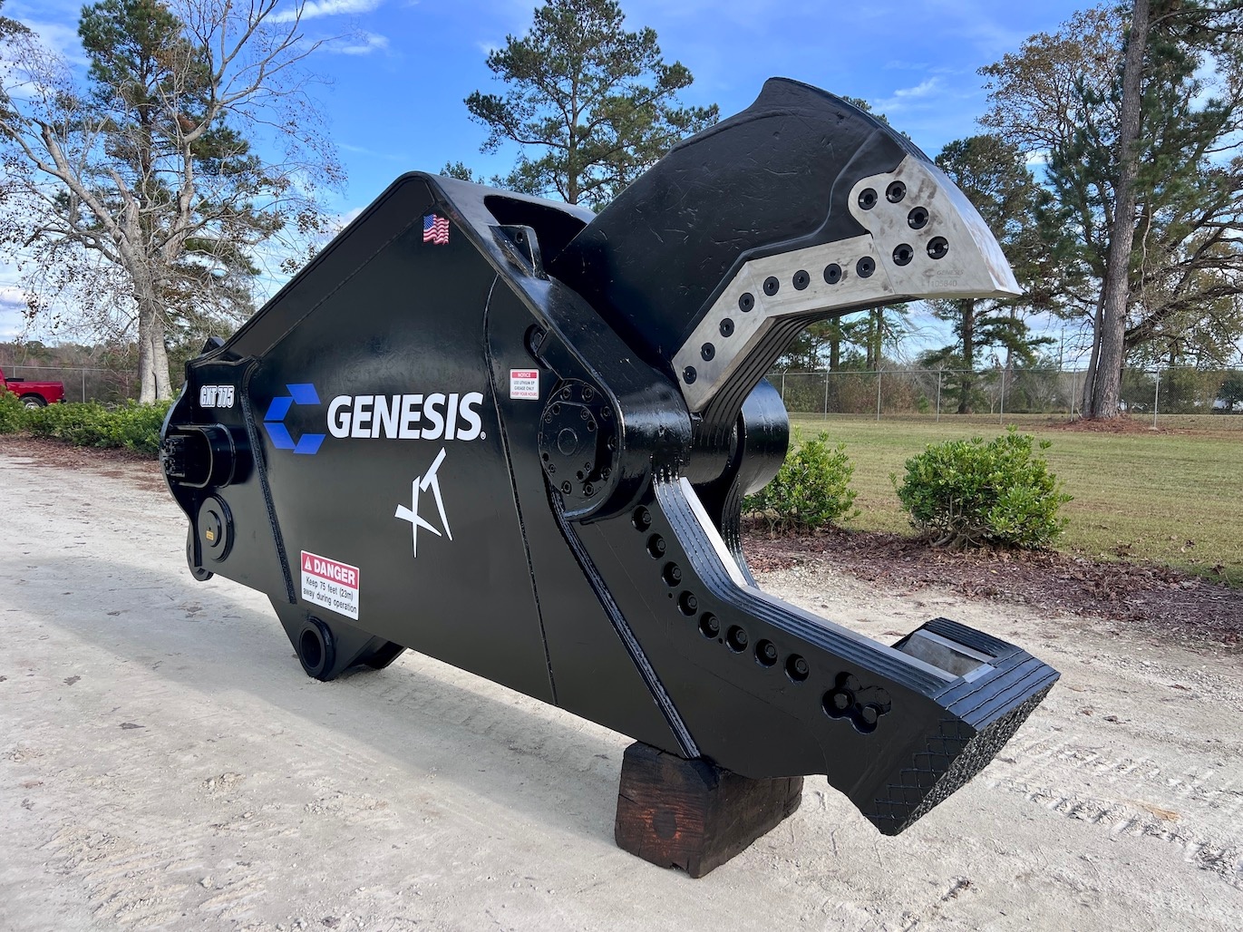 Used  Genesis GXT775 For Sale