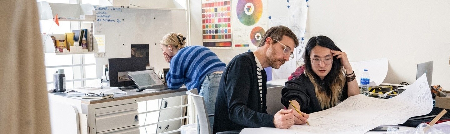 students working in studio 