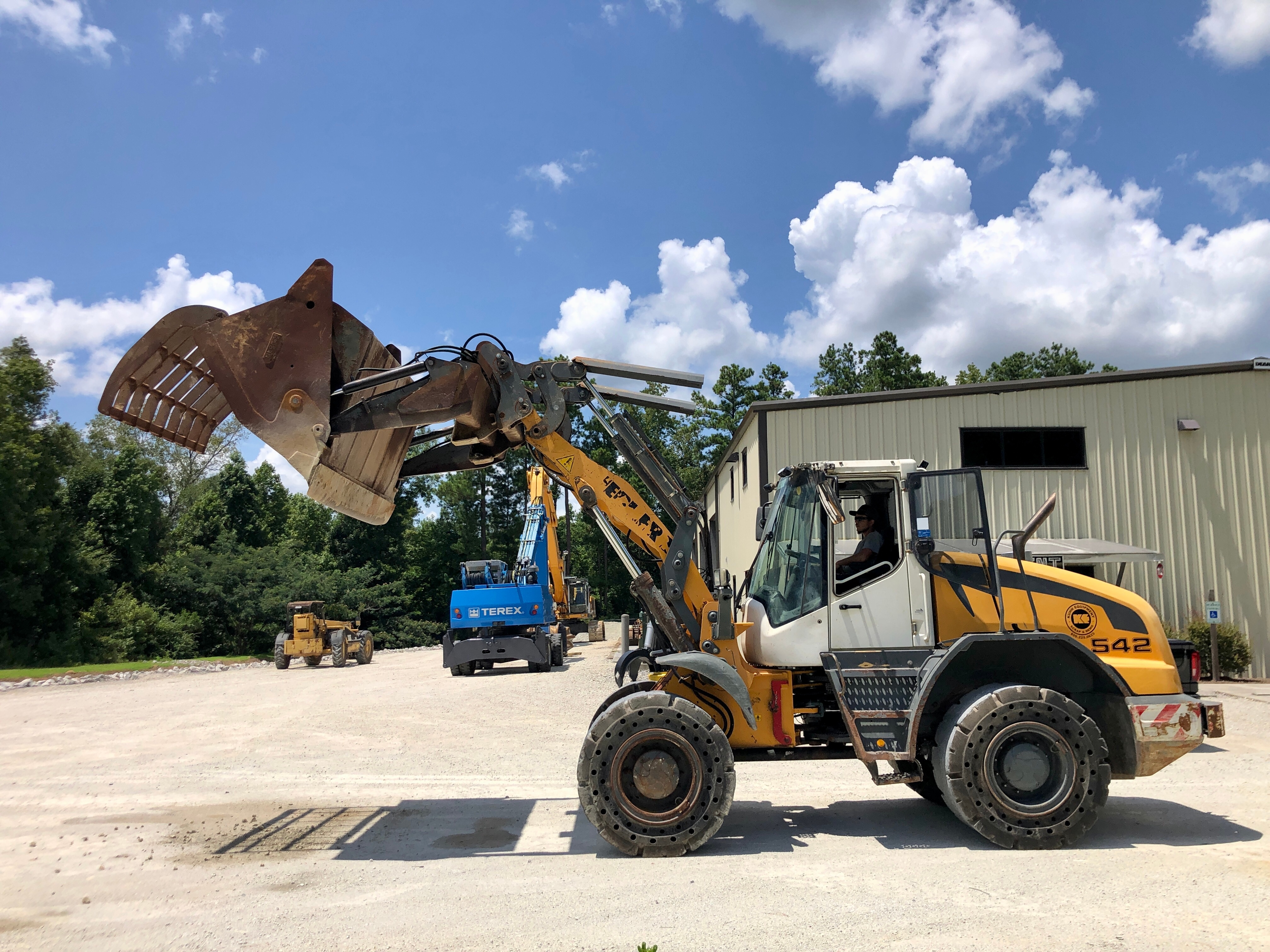 Used 2014 Liebherr L542 For Sale