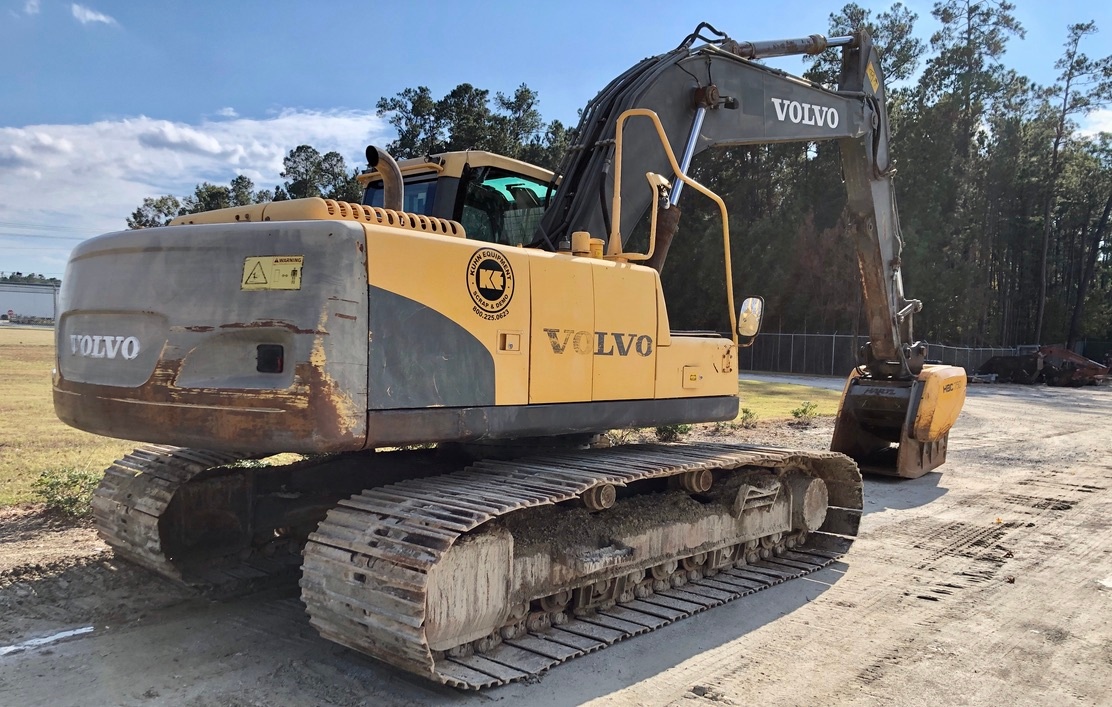 Used 2007 Volvo EC210CL w Crusher Bucket For Sale