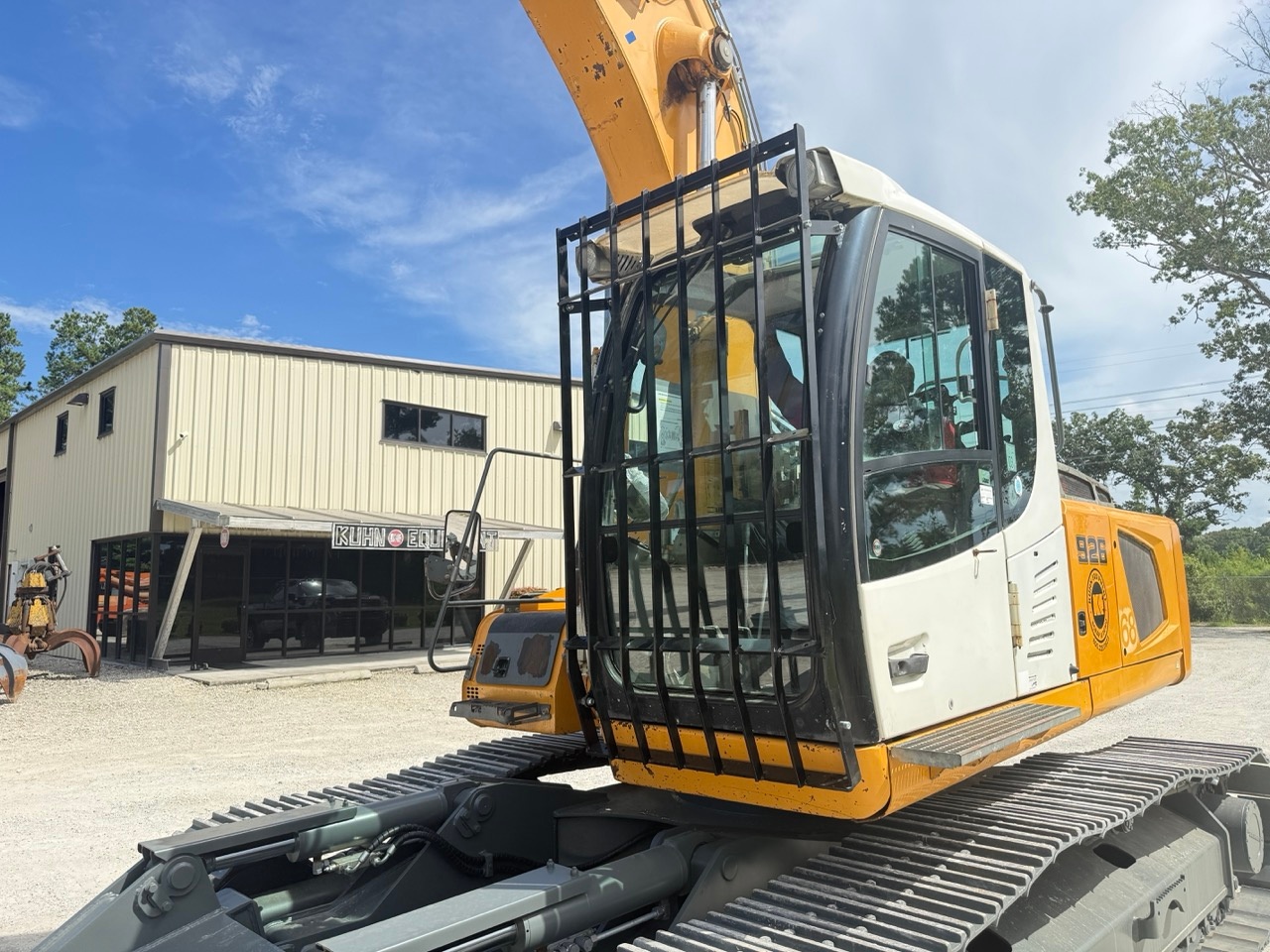 Used 2011 Liebherr R926 (AD) For Sale