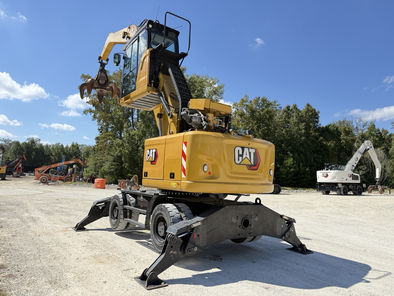 2020 Caterpillar MH3024