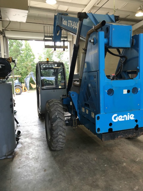 2012 Genie GTH-844 For Sale - Aerial Titans Inc.