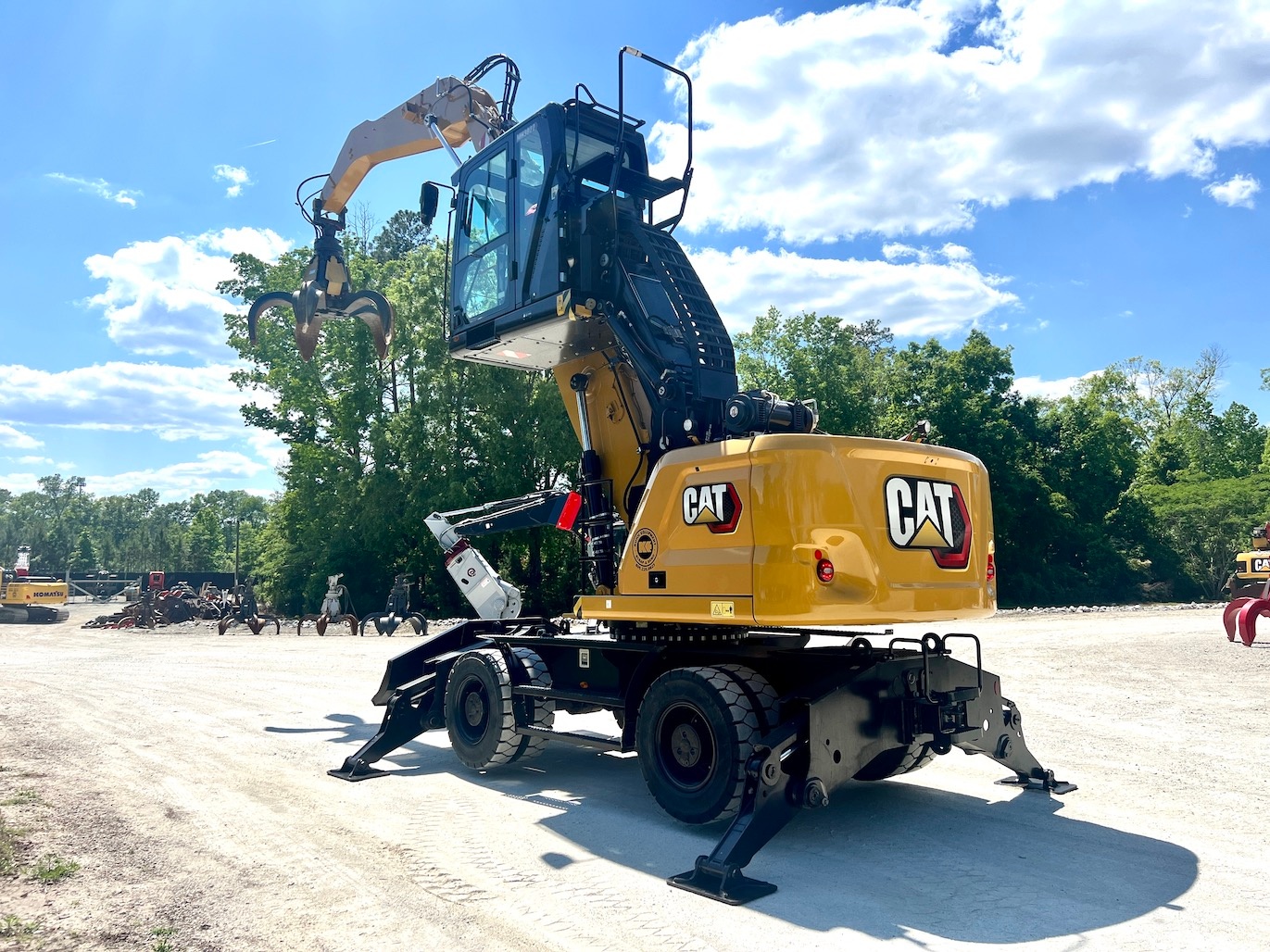 Used 2021 Caterpillar MH3022 For Sale