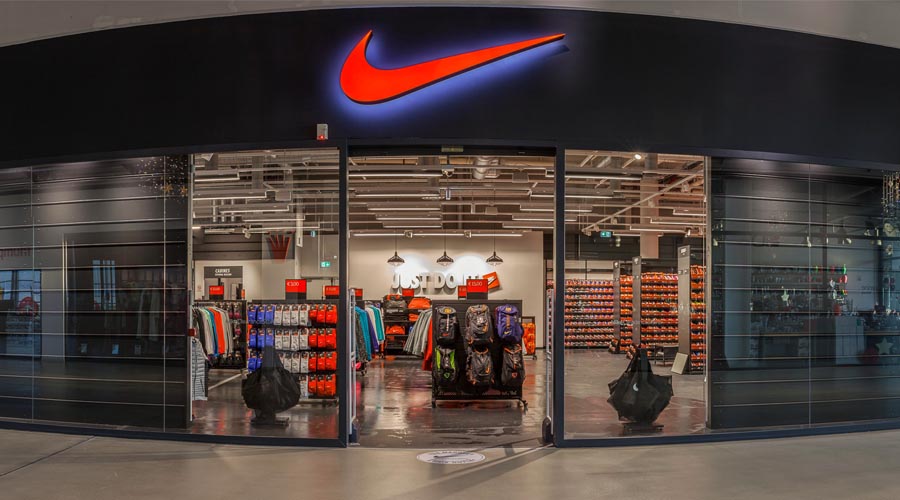 nike clearance center near me