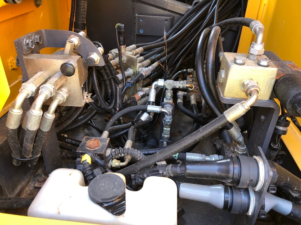Used 2007 Volvo EC210CL For Sale