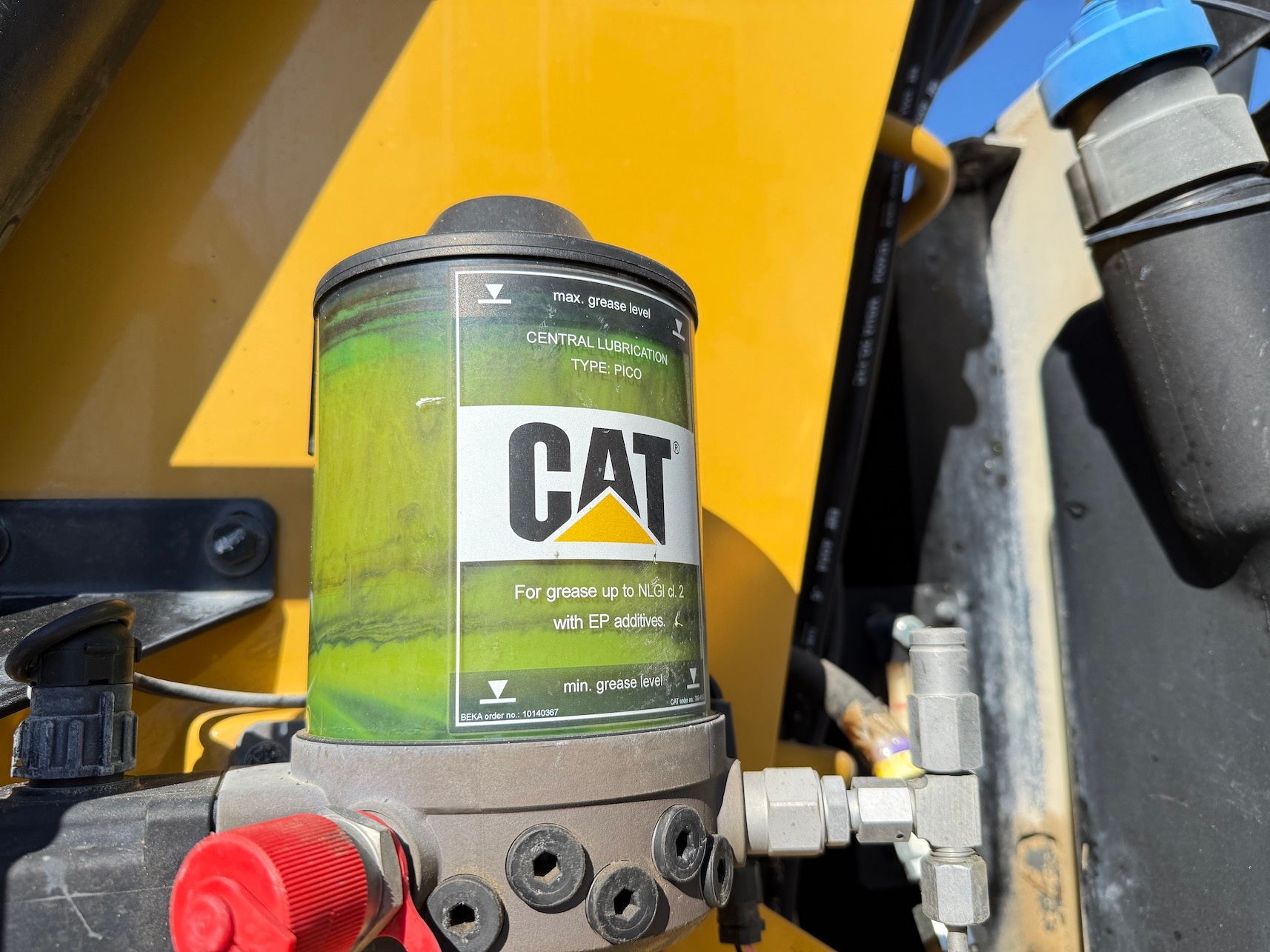 Used 2019 Caterpillar MH3022 For Sale
