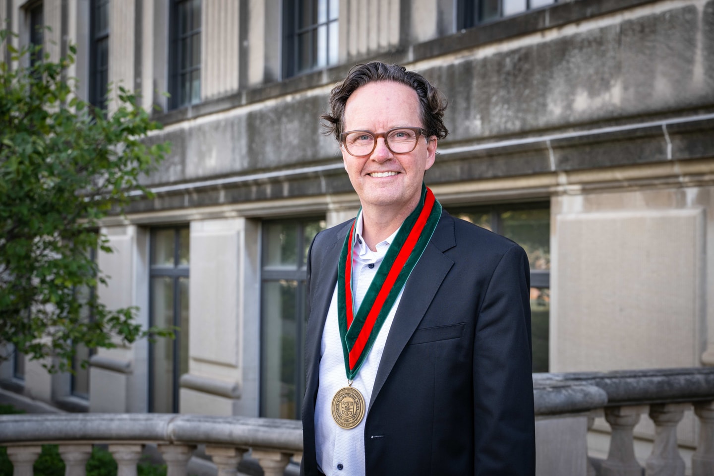 Portrait of Derek Hoeferlin
