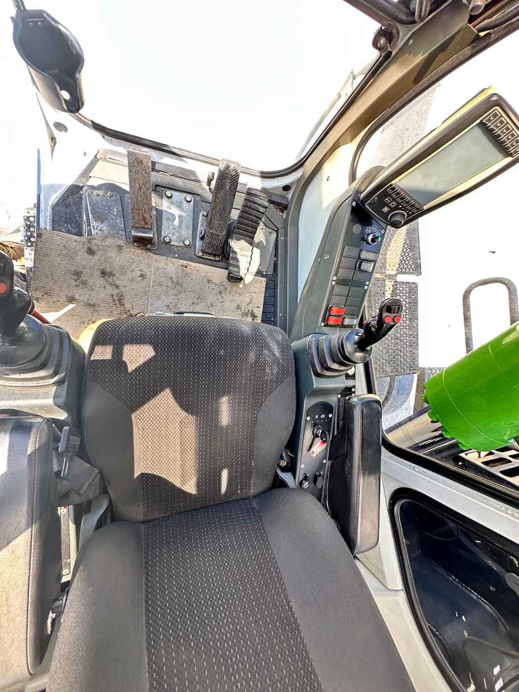 Used 2017 Sennebogen 830E For Sale