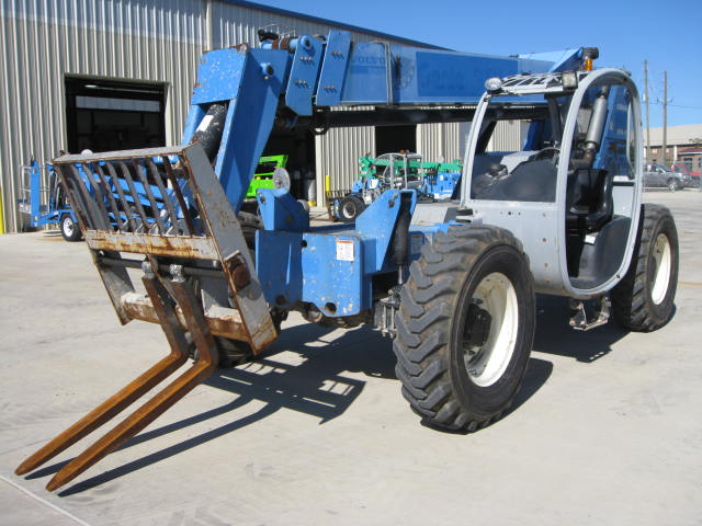 2012 Genie GTH-844 For Sale - Aerial Titans Inc.